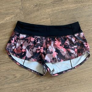 NWOT Lululemon Speed Up Low-Rise Lined Short 2.5"